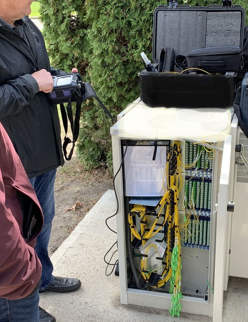 Opt Power Level Example Certifying Optical Power Levels at PON Distribution Cabinets